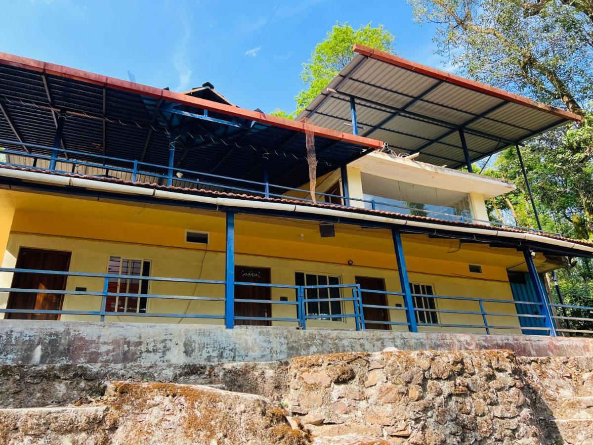 Cloud 9 Homestay Attigundi Bagian luar foto