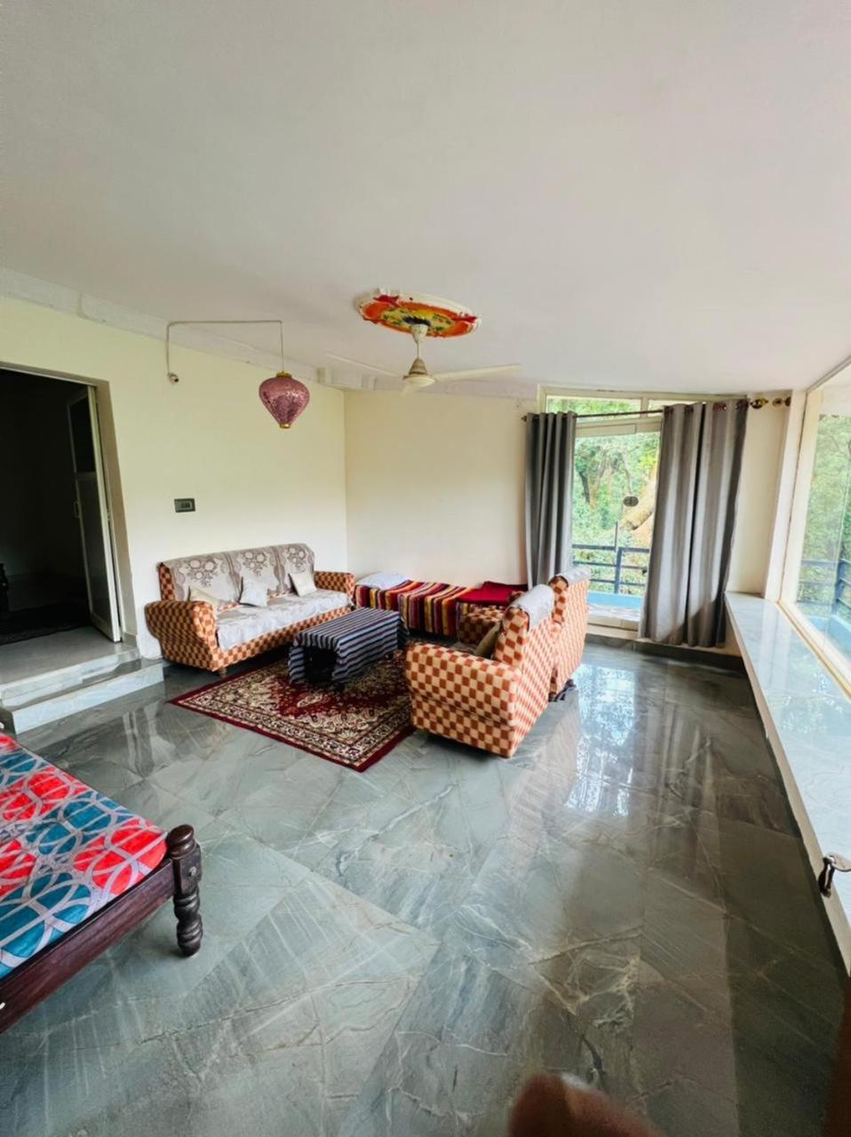 Cloud 9 Homestay Attigundi Bagian luar foto